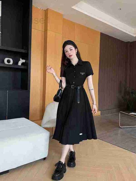 runway dresses designer 23 spring/summer new fashion classic pocket triangle label shirt neck large swing dress (with belt) wd27, Black
runway dresses designer 23 spring/summer new fashion classic pocket triangle label shirt neck large swing dress (with belt) wd27, Black