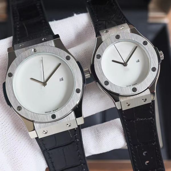 couple watch is of superior quality with imported quartz movement, grade 316 precision steel case, strap, mineral super strong mirror surfac, Slivery;brown
couple watch is of superior quality with imported quartz movement, grade 316 precision steel case, strap, mineral super strong mirror surfac, Slivery;brown