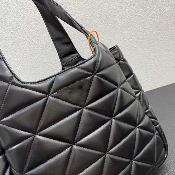 tote bag leather desinger bag womens handbag luxury lager shopper totes bags shoulder crossbody purses 221024
tote bag leather desinger bag womens handbag luxury lager shopper totes bags shoulder crossbody purses 221024