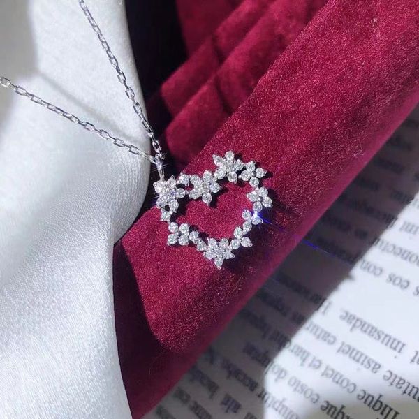 queen heart chocker necklace 925 sterling silver diamond wedding engagement pendants necklace for women bridal party jewelry
queen heart chocker necklace 925 sterling silver diamond wedding engagement pendants necklace for women bridal party jewelry