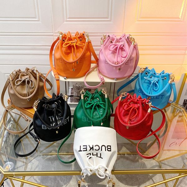 handbag the bucket bag lady famous designer vintage drawstring pull closure leather textured rope handle shoulder bags full grain handle
handbag the bucket bag lady famous designer vintage drawstring pull closure leather textured rope handle shoulder bags full grain handle