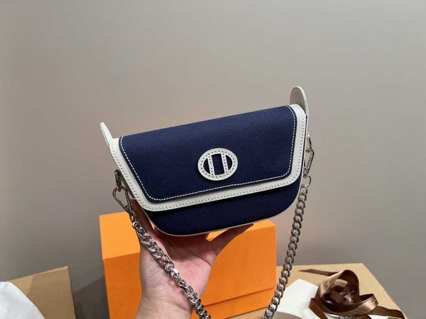 luxurys hermme chain bag designer bags handbags shoulder crossbody bag tote woman's 2023 new fashion texture leather multifunctional me
luxurys hermme chain bag designer bags handbags shoulder crossbody bag tote woman's 2023 new fashion texture leather multifunctional me