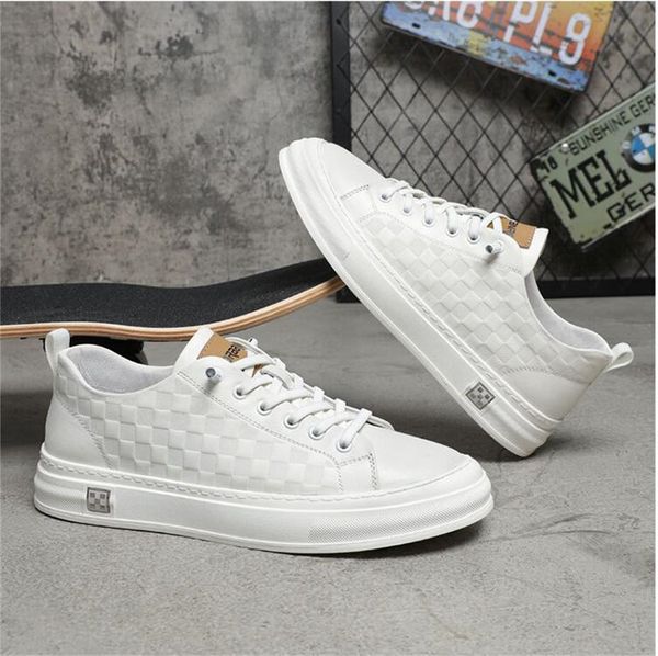 women and men sneaker fashion designers casual shoes lace platform trainers walking sneakers with box 4 colour, Black
women and men sneaker fashion designers casual shoes lace platform trainers walking sneakers with box 4 colour, Black