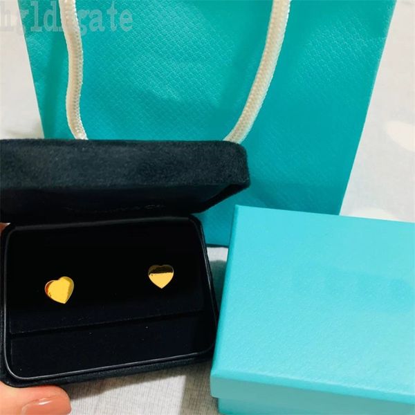 senior designer earings simple heart love stud earings women high polished couples party cute jewelry ohrringe exquisite luxury earrings rom, Golden;silver
senior designer earings simple heart love stud earings women high polished couples party cute jewelry ohrringe exquisite luxury earrings rom, Golden;silver