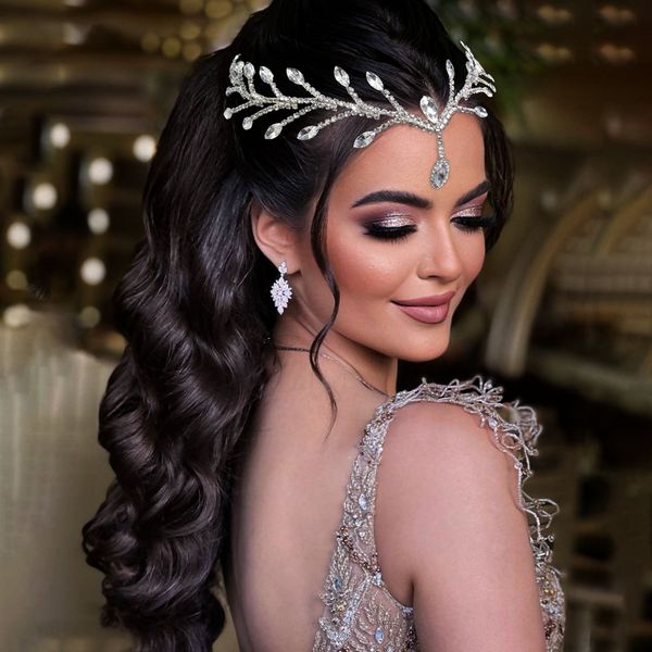 bridal crowns luxury austrian crystals cz meghan princess wedding bridal tiara crown hair accessories bride silver headband fashion jewelry
bridal crowns luxury austrian crystals cz meghan princess wedding bridal tiara crown hair accessories bride silver headband fashion jewelry