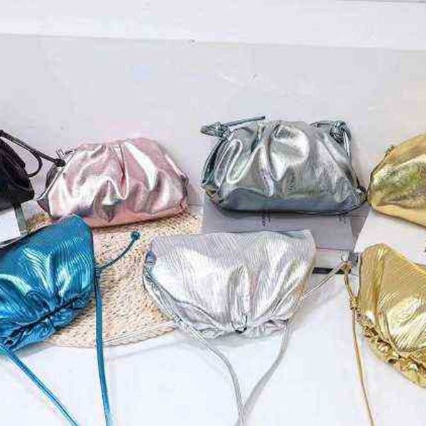 2022 luxury designer handbag brands day clutch dumpling bag gold cloud clip purse women pleated pouch tote 220516
2022 luxury designer handbag brands day clutch dumpling bag gold cloud clip purse women pleated pouch tote 220516