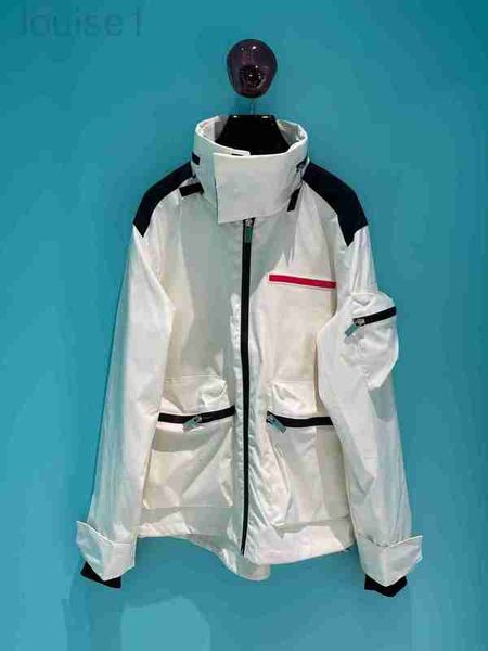 men's jackets popular2021 autumn and winter new hooded jacket outdoor casual style windproof waterproof fabric zipper windbreaker 074x, Black;brown
men's jackets popular2021 autumn and winter new hooded jacket outdoor casual style windproof waterproof fabric zipper windbreaker 074x, Black;brown