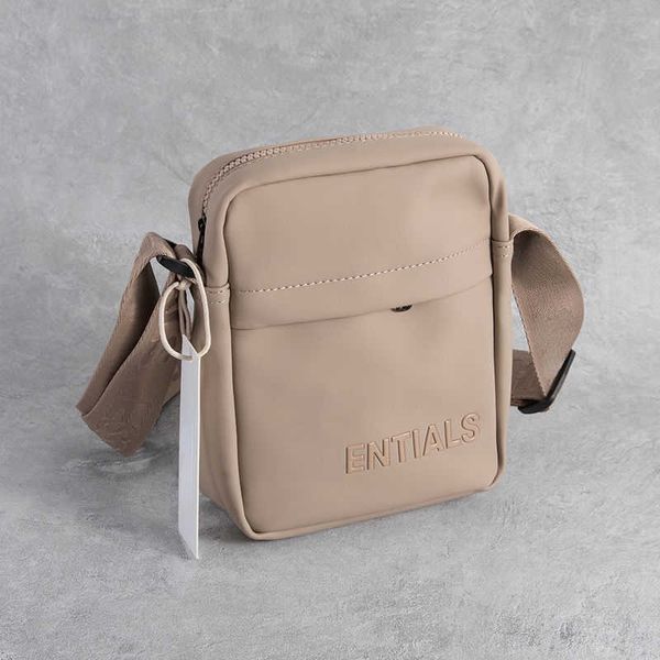 fashion mens and womens shoulder bag luxury designer bags square zipper handbag small crossbody purse street wallet
fashion mens and womens shoulder bag luxury designer bags square zipper handbag small crossbody purse street wallet
