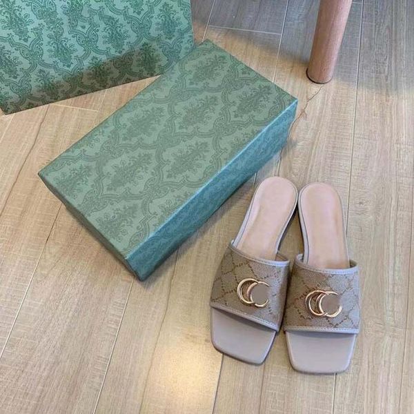 summer flat-bottomed stylist slide ladies beach sandals party wedding slippers fashion women's sandals leather slippers, Black
summer flat-bottomed stylist slide ladies beach sandals party wedding slippers fashion women's sandals leather slippers, Black