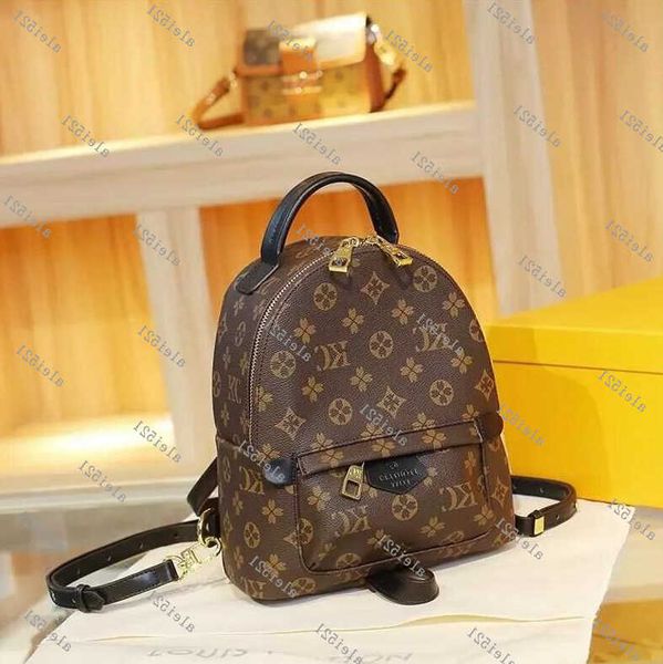 designer tote fashion pu leather mini women bag children school bags backpacks style spring lady backpack travel handbag
designer tote fashion pu leather mini women bag children school bags backpacks style spring lady backpack travel handbag