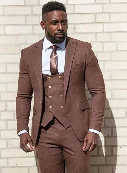 brand new coffee men wedding dress peak lapel slim fit groom tuxedos popular dinner/darty dress 3 piece suit jacket pants tie vest 065, Black;gray
brand new coffee men wedding dress peak lapel slim fit groom tuxedos popular dinner/darty dress 3 piece suit jacket pants tie vest 065, Black;gray