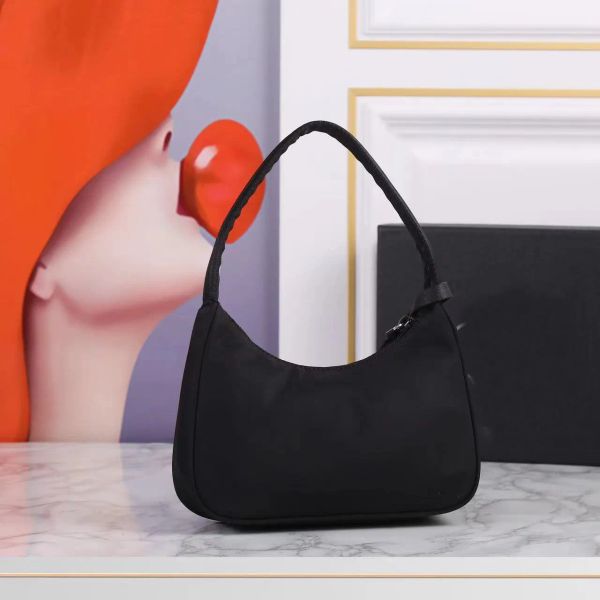 quality shiny cleo underarm designer luxury bag shopping women lady handbags shoulder crossbody tote purse genuine leather calfskin hobo wal, Black;red
quality shiny cleo underarm designer luxury bag shopping women lady handbags shoulder crossbody tote purse genuine leather calfskin hobo wal, Black;red