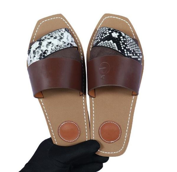 quality slippers summer rubber sandals beach slide fashion scuffs slippers indoor shoes size eur 3542 with box, Black
quality slippers summer rubber sandals beach slide fashion scuffs slippers indoor shoes size eur 3542 with box, Black