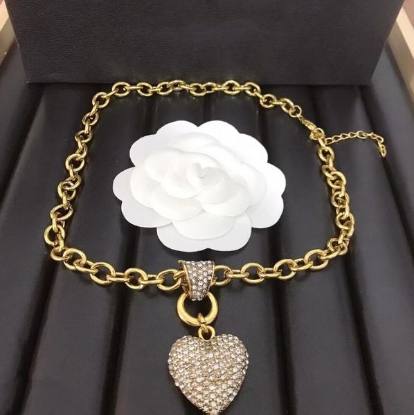 accessories diamond ring luxury designer necklace flowers clover bangle women brand double letter pendant necklaces simple plated crysatl pe, Silver
accessories diamond ring luxury designer necklace flowers clover bangle women brand double letter pendant necklaces simple plated crysatl pe, Silver