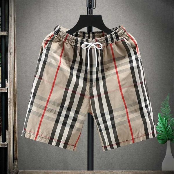 202023 new checker shorts men's casual pants fashion capris relaxed at home simple versatile beach, White;black
202023 new checker shorts men's casual pants fashion capris relaxed at home simple versatile beach, White;black