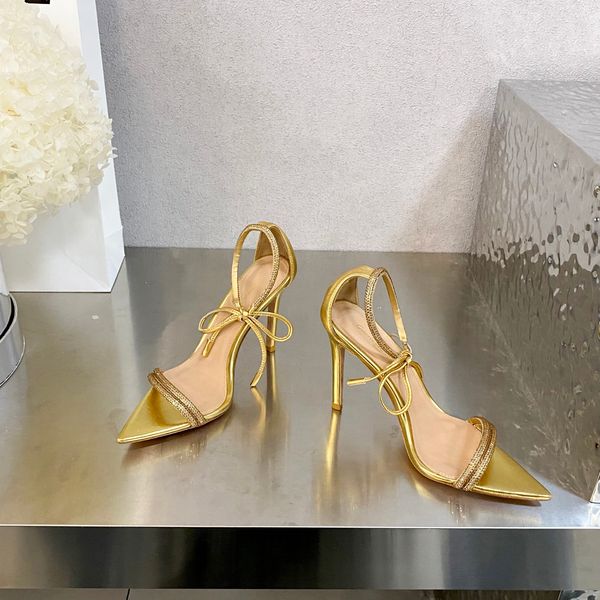 crystal high heel sandals fine heel pointed heels leather diamond-encrusted factory model belt box, Black
crystal high heel sandals fine heel pointed heels leather diamond-encrusted factory model belt box, Black