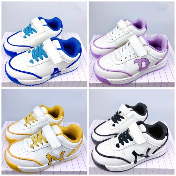 kids running shoes new york boston los angeles baseball sports shoes designer boys girls sneakers outdoor walking shoes kid children887, Black
kids running shoes new york boston los angeles baseball sports shoes designer boys girls sneakers outdoor walking shoes kid children887, Black
