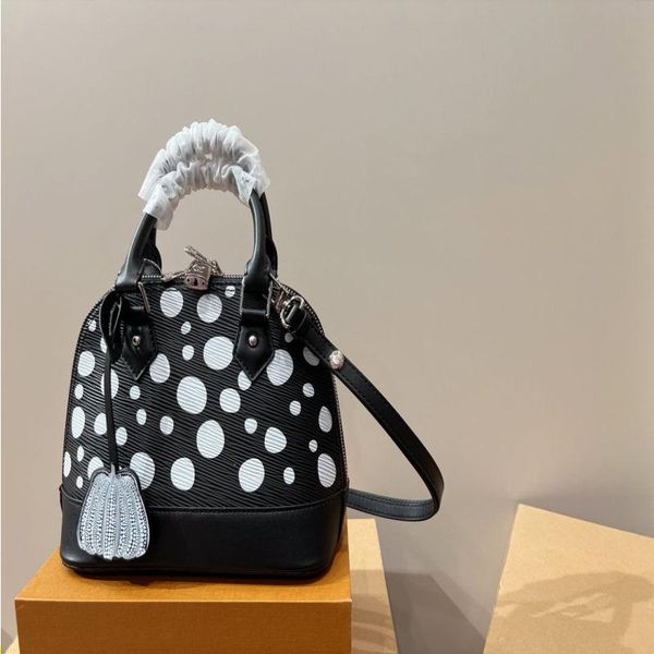 shoulder bag 2023 new alma bb women shoulder bags chain messenger bag leather handbags shell wallet purse ladies cosmetic crossbody bag whbd
shoulder bag 2023 new alma bb women shoulder bags chain messenger bag leather handbags shell wallet purse ladies cosmetic crossbody bag whbd