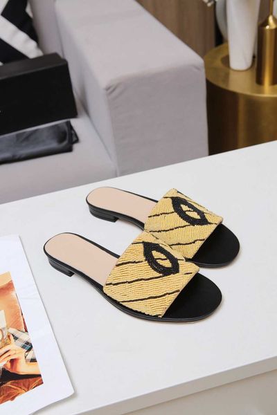 fashion beach shoe designer ladies flip flops simple youth slippers moccasin shoe channel suitable for spring summer and autumn l beaches ot
fashion beach shoe designer ladies flip flops simple youth slippers moccasin shoe channel suitable for spring summer and autumn l beaches ot