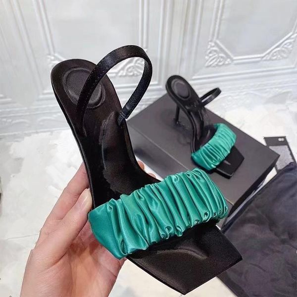 5cm 7cm 9cm stiletto heels sandals designer heels sandal for women slides designers fashion slippers female platform sandals rubber letter o, Black
5cm 7cm 9cm stiletto heels sandals designer heels sandal for women slides designers fashion slippers female platform sandals rubber letter o, Black