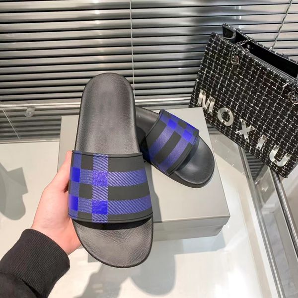 daily casual slippers on the new brand new version series products three colors anti-slip bottom design, home office must-have plaid stripe, Black
daily casual slippers on the new brand new version series products three colors anti-slip bottom design, home office must-have plaid stripe, Black