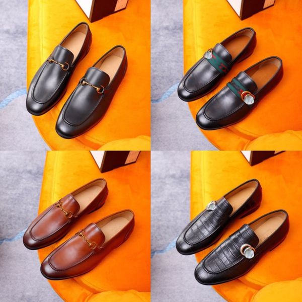 g27/5model luxury men shoes casual brogue shoes gentleman dress men shoes business office man flats oxfords for male formal wedding shoes, Black
g27/5model luxury men shoes casual brogue shoes gentleman dress men shoes business office man flats oxfords for male formal wedding shoes, Black
