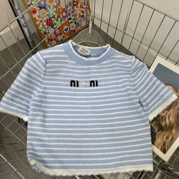 miu blue knitted t shirt designer sweater summer wool knitwear embroidered letters round neck sweatshirt thin short sleeved tee simple and v, White;black
miu blue knitted t shirt designer sweater summer wool knitwear embroidered letters round neck sweatshirt thin short sleeved tee simple and v, White;black
