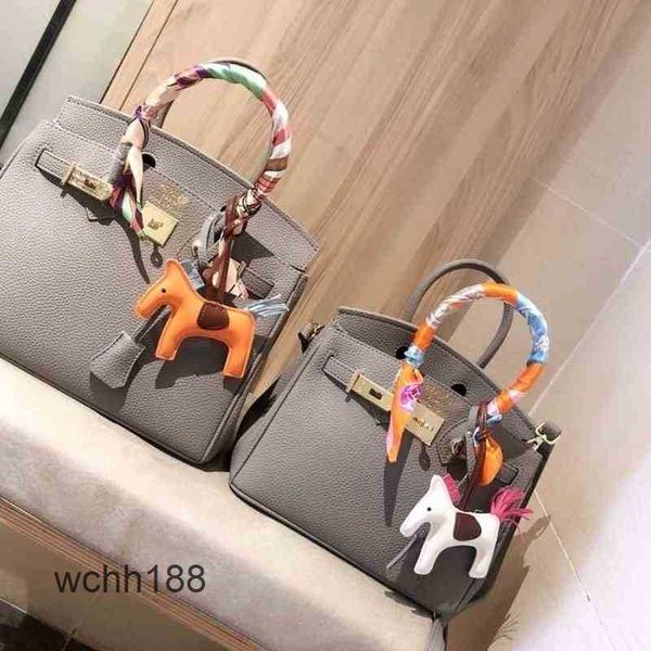 handbags birkins bag burkin colors handbag colors designer 2023 lychee bags class leather lady shoulder female men tote bjc4
handbags birkins bag burkin colors handbag colors designer 2023 lychee bags class leather lady shoulder female men tote bjc4