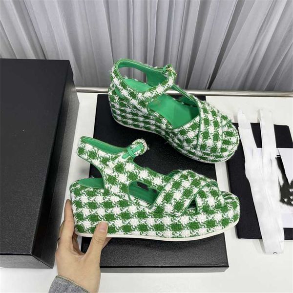 summer popular women sandals 2023 channel luxury brand business dress wedding party leather high heels casual flat slipper 07-03, Black
summer popular women sandals 2023 channel luxury brand business dress wedding party leather high heels casual flat slipper 07-03, Black