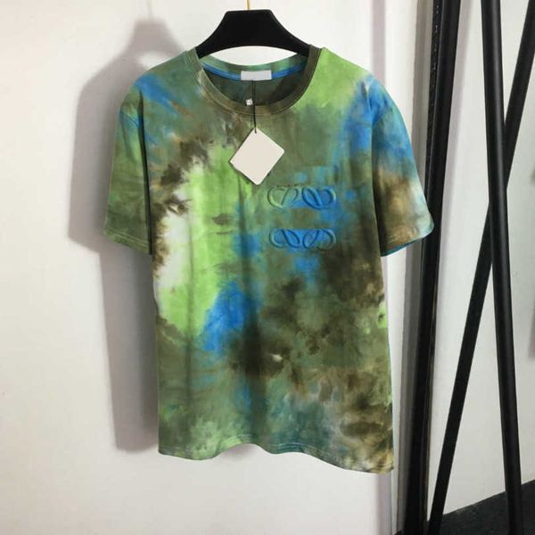 23ss tee womens t-shirt designer clothes women three-dimensional logo letter gradient color camouflage printing loose short sleeve t-shirt, White
23ss tee womens t-shirt designer clothes women three-dimensional logo letter gradient color camouflage printing loose short sleeve t-shirt, White