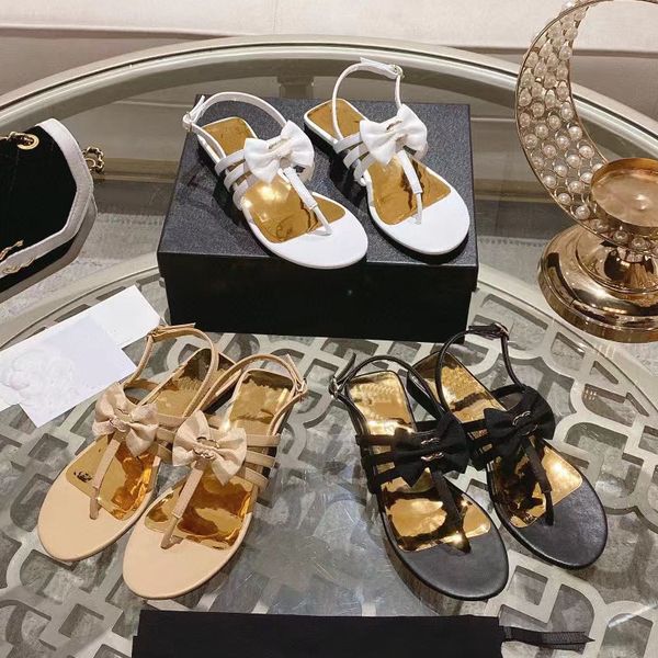 2023 designer luxury bow flat flip-flops slide slippers fashion womens 100% leather apricot/black/white outdoor casua slides sandals ladys n
2023 designer luxury bow flat flip-flops slide slippers fashion womens 100% leather apricot/black/white outdoor casua slides sandals ladys n