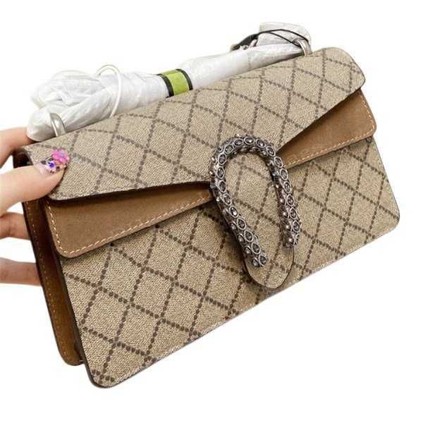 handbag luxury designers bags shoulder flap crossbody chain bag wallets tote double letters tiger head beads chains hasp square purse wholes
handbag luxury designers bags shoulder flap crossbody chain bag wallets tote double letters tiger head beads chains hasp square purse wholes