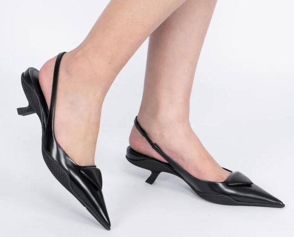 elegant women sandal triangle brushed leather slingback pumps shoes slingback pumps luxury footwear women high heels pointe toe pumps black
elegant women sandal triangle brushed leather slingback pumps shoes slingback pumps luxury footwear women high heels pointe toe pumps black