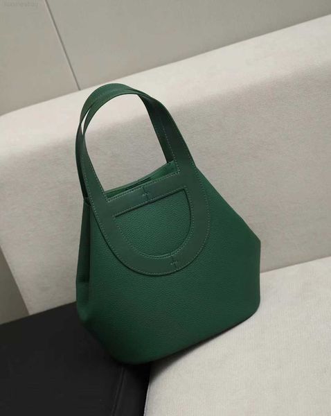 designer luxury vegetable basket bucket fashion genuine leather small and simple handbag diagonal straddle guangzhou women's bagjed9rza
designer luxury vegetable basket bucket fashion genuine leather small and simple handbag diagonal straddle guangzhou women's bagjed9rza