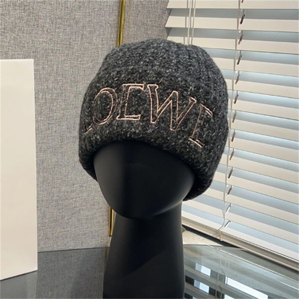 Fashion bonnet Designer Beanie Beanie Knitted for Men Women Hats Unisex Versatile Cashmere Casual Outdoor Brimless Hats Warm, Grey
Fashion bonnet Designer Beanie Beanie Knitted for Men Women Hats Unisex Versatile Cashmere Casual Outdoor Brimless Hats Warm, Grey