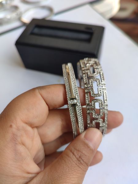 charm bangle bracelets designer gold bracelet for women full drilling bracelet designer fine jewelry femme silver set diamond couple jewlery, Black
charm bangle bracelets designer gold bracelet for women full drilling bracelet designer fine jewelry femme silver set diamond couple jewlery, Black