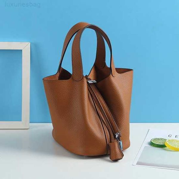 designer luxury bag h first layer lychee grain cow leather bucket silver buckle fashion portable vegetable basket women's bagsyp07bnc p
designer luxury bag h first layer lychee grain cow leather bucket silver buckle fashion portable vegetable basket women's bagsyp07bnc p