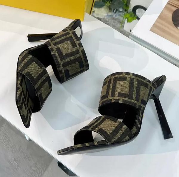 women's sandals designer shoes slippers fashion lettered printed leather high heels 6cm, 10cm luxury wedding party dress shoes sizes 34, Black
women's sandals designer shoes slippers fashion lettered printed leather high heels 6cm, 10cm luxury wedding party dress shoes sizes 34, Black