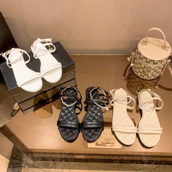 designer fashion luxury sandals 100% leather flats beach belt buckle metal women shoes black white ivory white soft cowhide classic womens c
designer fashion luxury sandals 100% leather flats beach belt buckle metal women shoes black white ivory white soft cowhide classic womens c