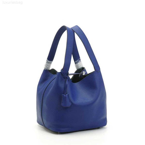 designer luxury fashion genuine leather women's handbag layer cowhide soft vegetable basket water bucket bagb27eov02 picotin
designer luxury fashion genuine leather women's handbag layer cowhide soft vegetable basket water bucket bagb27eov02 picotin
