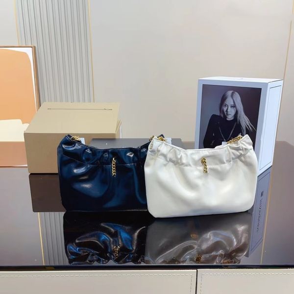 designer fashion bag fashion casual temperament cloud bag paired with delicate chain shoulder bag
designer fashion bag fashion casual temperament cloud bag paired with delicate chain shoulder bag
