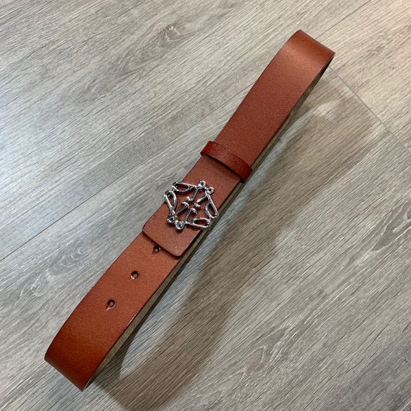 men luxurys designers belts for women fashion leather letter buckle belt womens waistband girdle ladies cintura ceintures is pretty, Black;brown
men luxurys designers belts for women fashion leather letter buckle belt womens waistband girdle ladies cintura ceintures is pretty, Black;brown