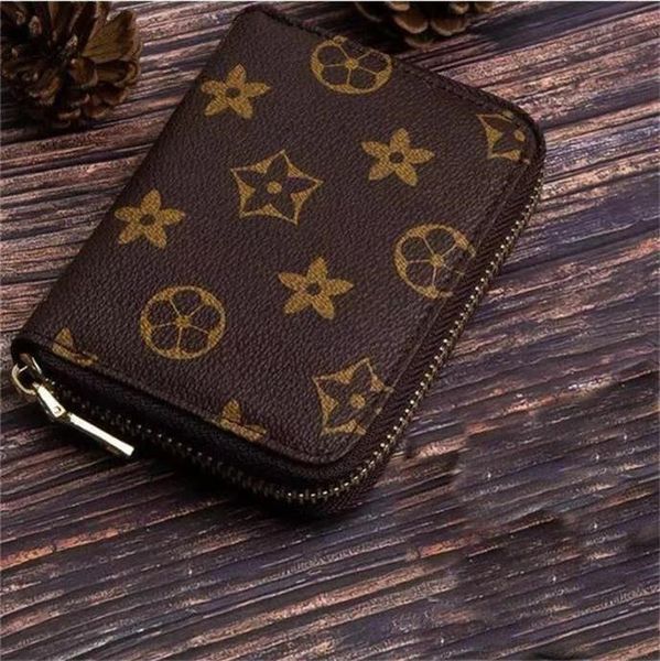 2023 wallets fashion women's wallet short women coin purse for woman card holder small ladies female bag zip mini clutchwallets, Red;black
2023 wallets fashion women's wallet short women coin purse for woman card holder small ladies female bag zip mini clutchwallets, Red;black