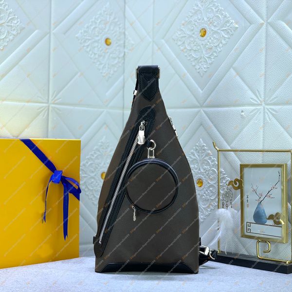 men sling shoulder bags designers chest bag luxury crossbody flower print cowhide leather outdoor travel packs purse fashion handbags with r
men sling shoulder bags designers chest bag luxury crossbody flower print cowhide leather outdoor travel packs purse fashion handbags with r