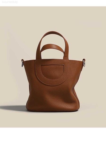 designer luxury togo layer cowhide pig nose vegetable basket bucket bag handheld one shoulder crossbody leather large capacity4p6y2wwt picot
designer luxury togo layer cowhide pig nose vegetable basket bucket bag handheld one shoulder crossbody leather large capacity4p6y2wwt picot