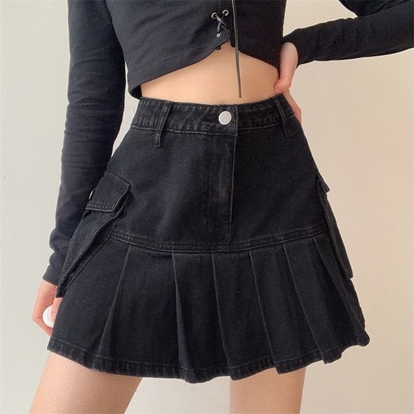 skirts gothic jean shorts skirts women summer pleated mini skirts 90s streetwear punk aesthetics bottom y2k black jupe femme 230404
skirts gothic jean shorts skirts women summer pleated mini skirts 90s streetwear punk aesthetics bottom y2k black jupe femme 230404