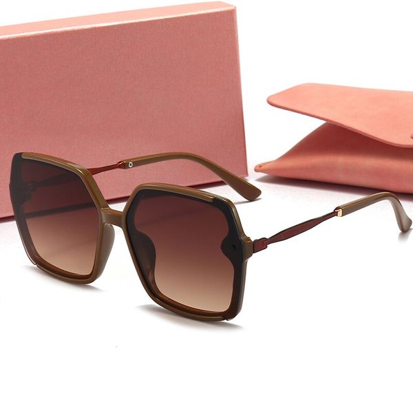 2023 women luxury sunglass fashion ornamental sun glasses for men full frame goggle designers sunglasses summer beach driving holiday 9267 w, White;black
2023 women luxury sunglass fashion ornamental sun glasses for men full frame goggle designers sunglasses summer beach driving holiday 9267 w, White;black