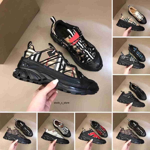 striped sneaker designer vintage sneakers arthur burbrerys casual shoes platform trainers suede leather mens shoes with box, Black 
striped sneaker designer vintage sneakers arthur burbrerys casual shoes platform trainers suede leather mens shoes with box, Black
