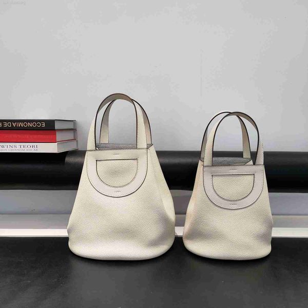 designer luxury pig nose vegetable basket handbag togo layer cow skin litchi pattern one shoulder straddle bucket bagb6vq2n7h picotin
designer luxury pig nose vegetable basket handbag togo layer cow skin litchi pattern one shoulder straddle bucket bagb6vq2n7h picotin