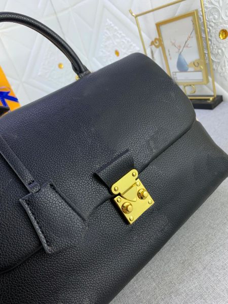 evening bags s-lock flap madeleine bb women shoulder crossbody bag leather monograms designer handbags palais lady tote purses luxury messen, Black;red
evening bags s-lock flap madeleine bb women shoulder crossbody bag leather monograms designer handbags palais lady tote purses luxury messen, Black;red